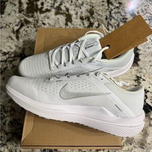 Nike W‎ Air Winflo 10